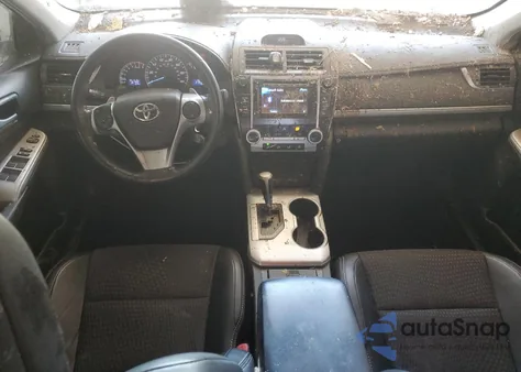 2012 Toyota Camry Base z USA, uszkodzony, nr VIN 4T1BF1FK3CU558665